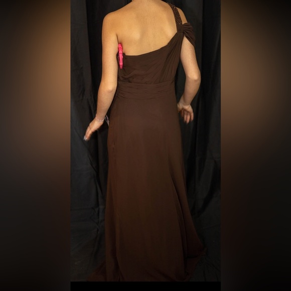 Long brown prom dress - Picture 3 of 3